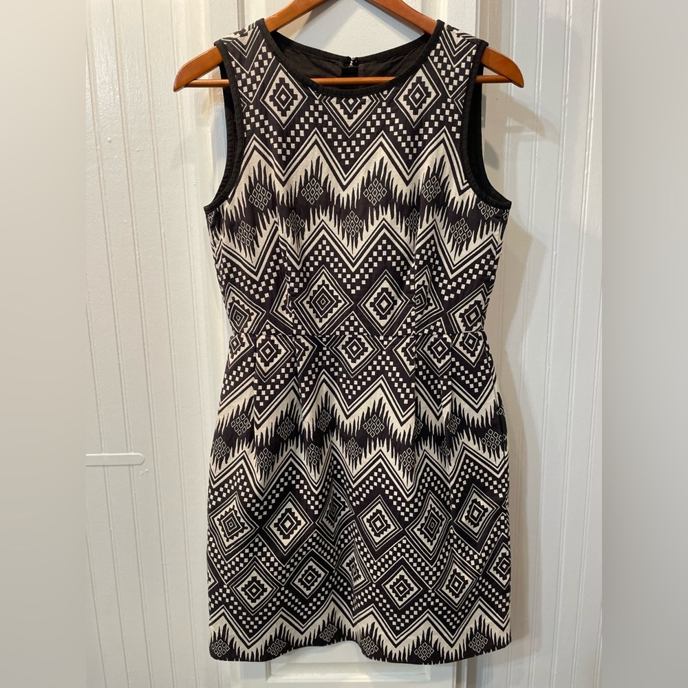 Black and White Geometric Pattern Dress